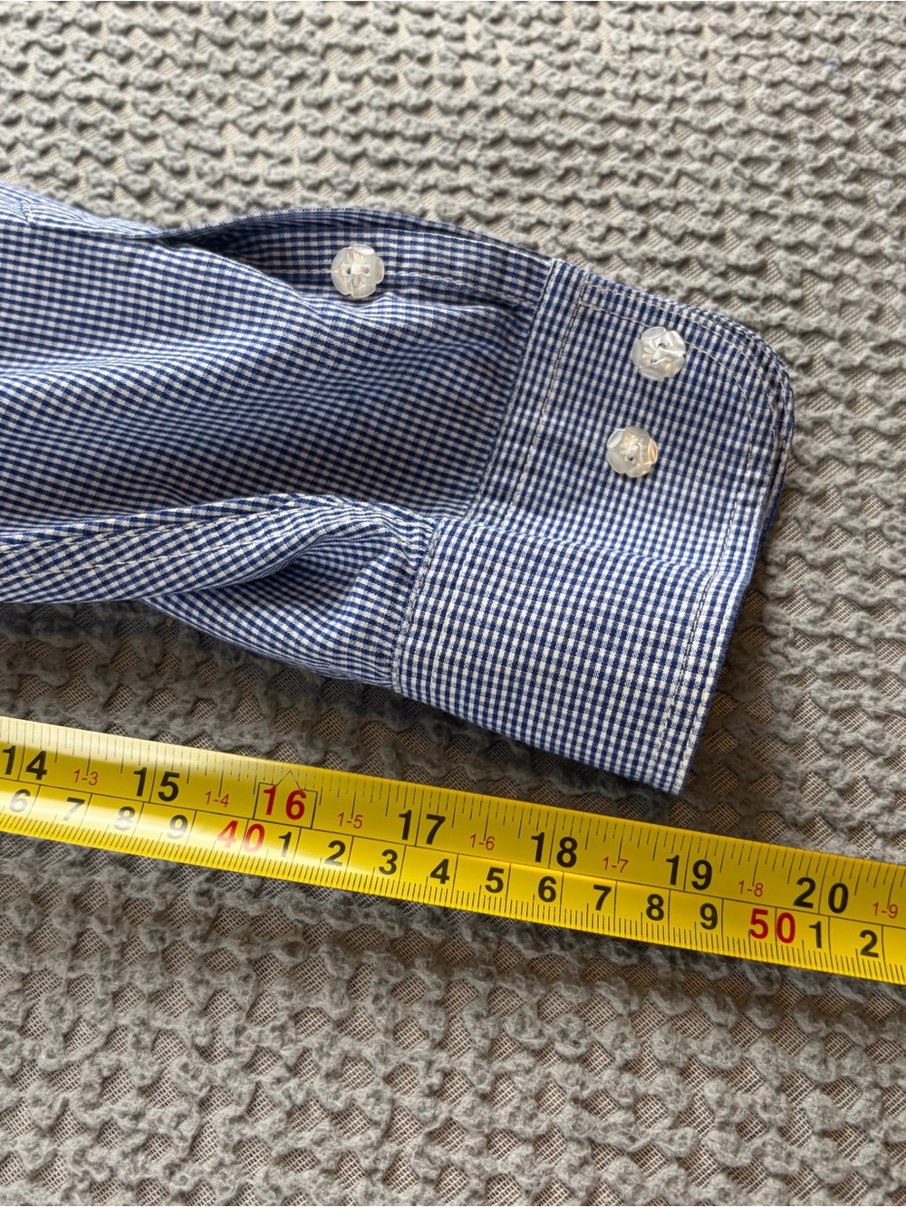 Disney Blue Gingham Button-Up Shirt XL excellent condition! Nice embroidery - Picture 8 of 8